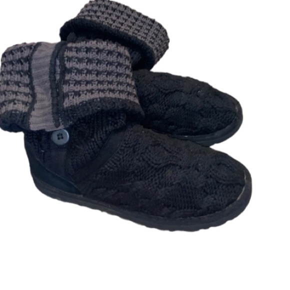 UGG AUSTRALIA ~ Black Cable Knit LELAND 1000464 Fold Over BOOTS ~ Women Size 7 - Picture 3 of 7